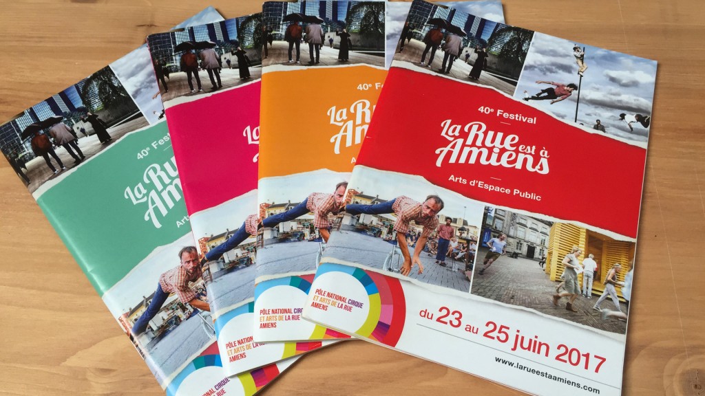 la-rue-est-a-amiens-2017-programme-brochure